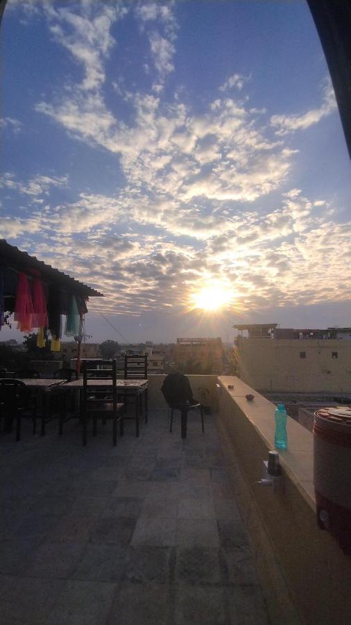 Relax Inn Jaisalmer Buitenkant foto