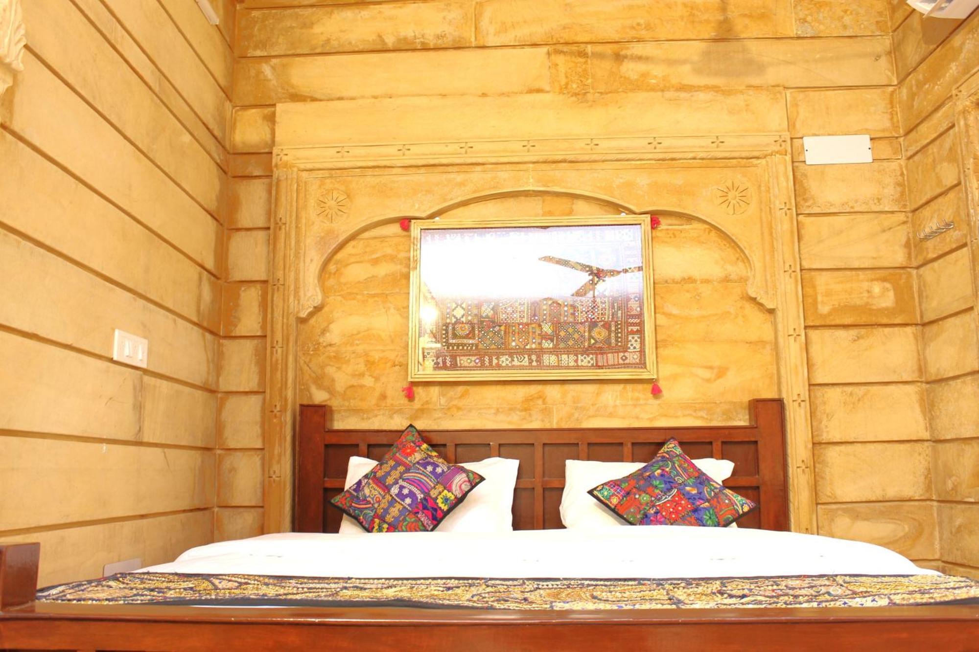 Relax Inn Jaisalmer Buitenkant foto