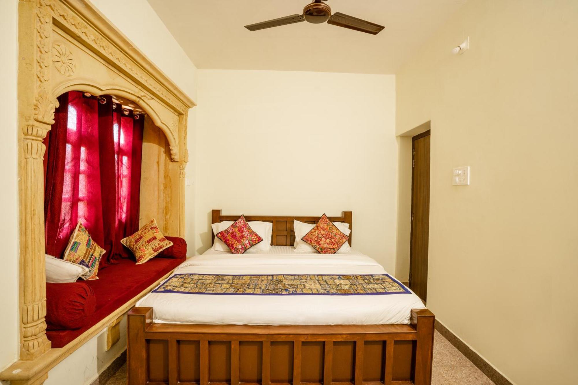Relax Inn Jaisalmer Buitenkant foto